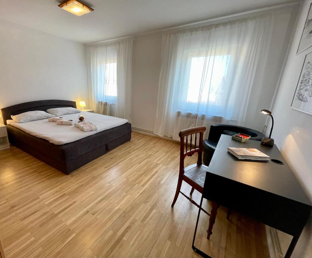 Apartments Matacin With Sea View Abbazia Esterno foto