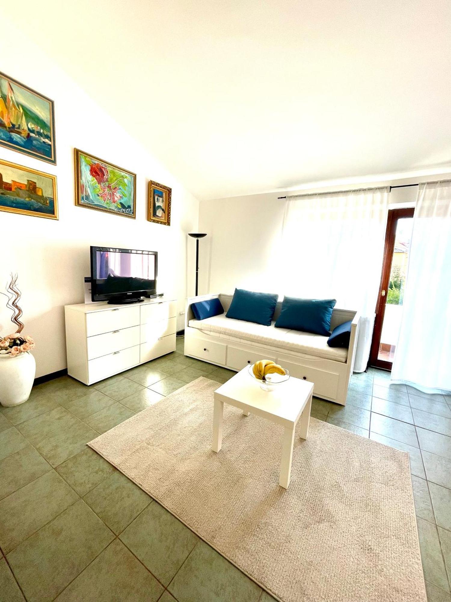 Apartments Matacin With Sea View Abbazia Camera foto