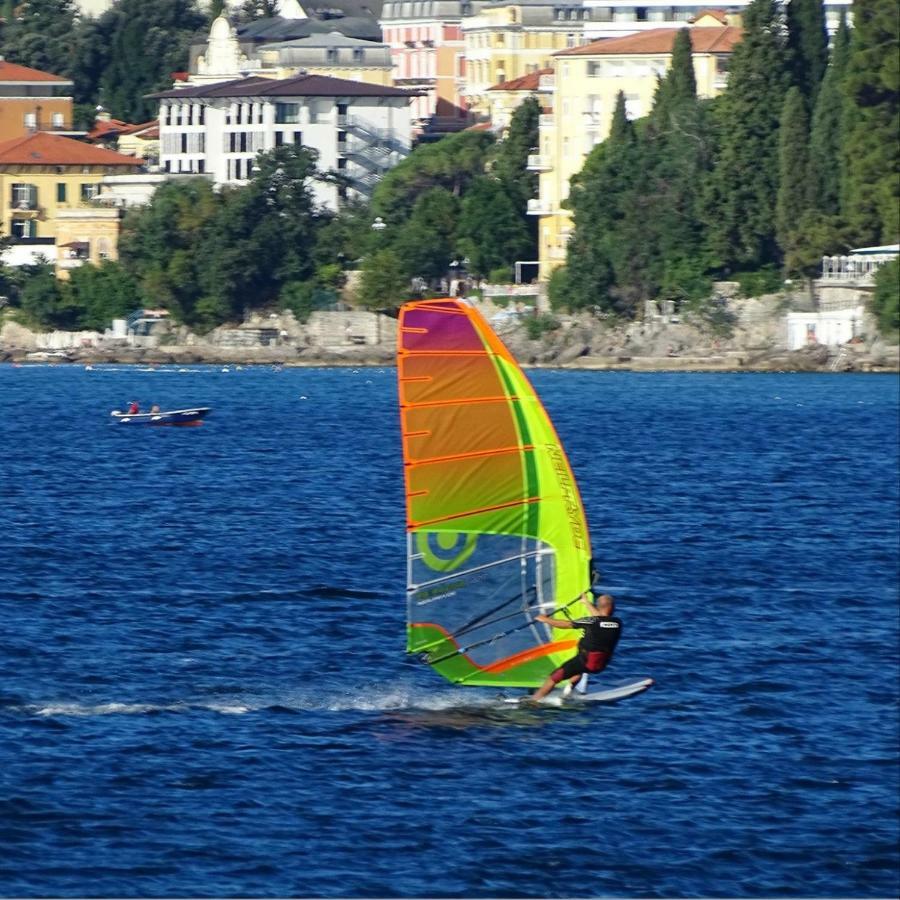 Apartments Matacin With Sea View Abbazia Esterno foto